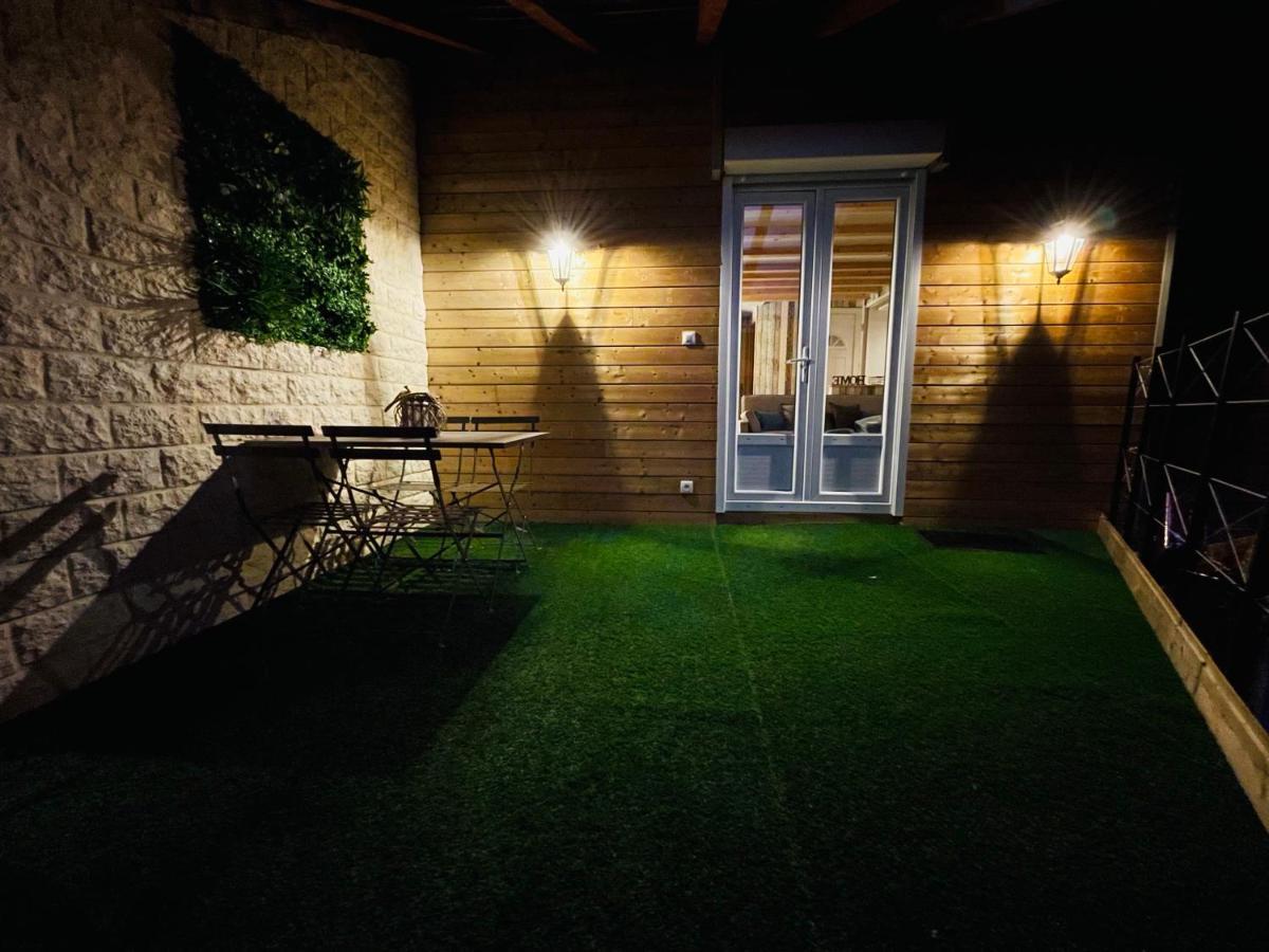Le Nid d'Amour 2pers / wifi / sauna Houssen Extérieur photo