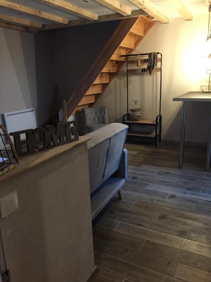 Le Nid d'Amour 2pers / wifi / sauna Houssen Extérieur photo
