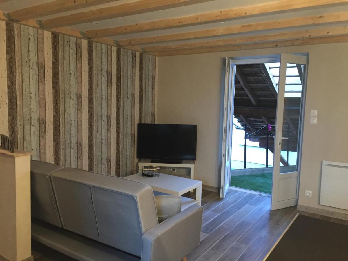 Le Nid d'Amour 2pers / wifi / sauna Houssen Extérieur photo